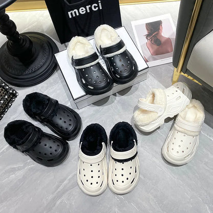 Unisex shoes or slippers with padding